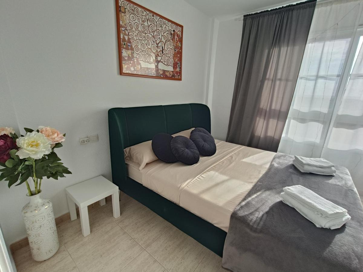 Apartamento Familiar Arcoiris Primera Linea De La Playa Callao Salvaje Exterior photo