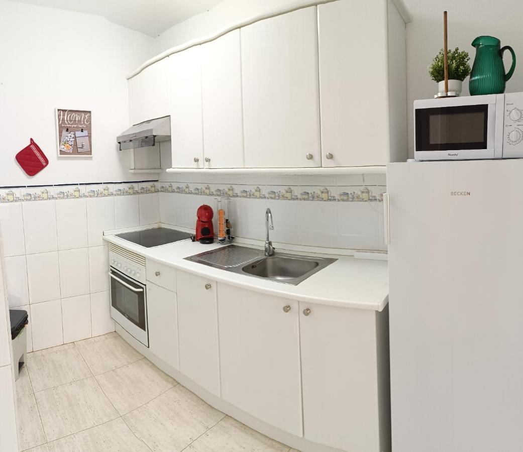 Apartamento Familiar Arcoiris Primera Linea De La Playa Callao Salvaje Exterior photo